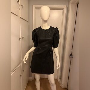 en saison Women’s black puff sleeves mini dress size Small